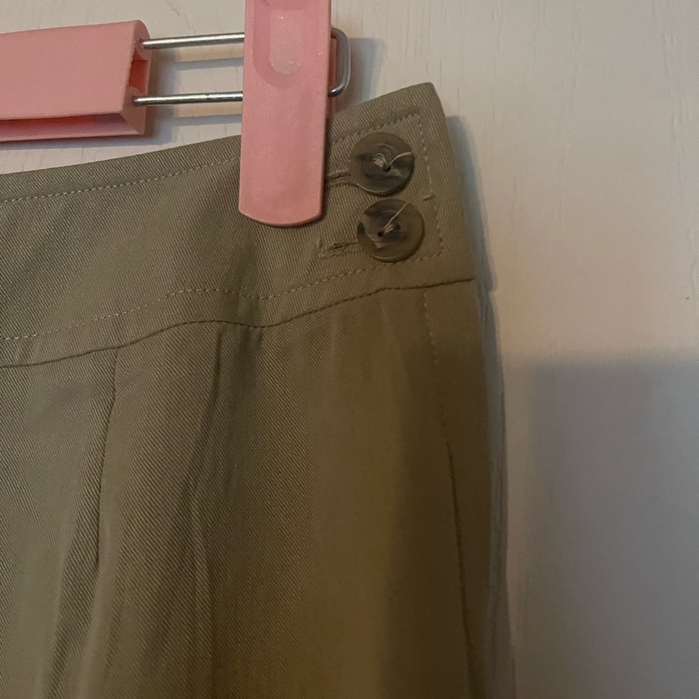 Brown side buttoned flat front Pants - Picture 3 of 4